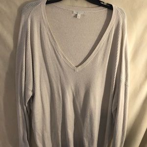 V-neck sweater top